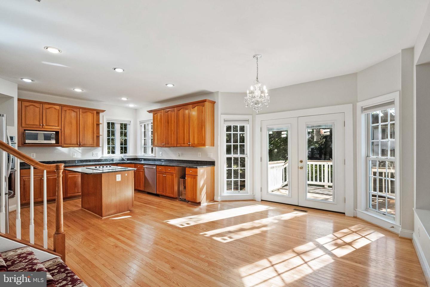 2393 WATTERS GLEN CT, FALLS CHURCH, Virginia 22043, 4 Bedrooms Bedrooms, ,4 BathroomsBathrooms,Residential,For sale,2393 WATTERS GLEN CT,VAFX2274750 MLS # VAFX2274750