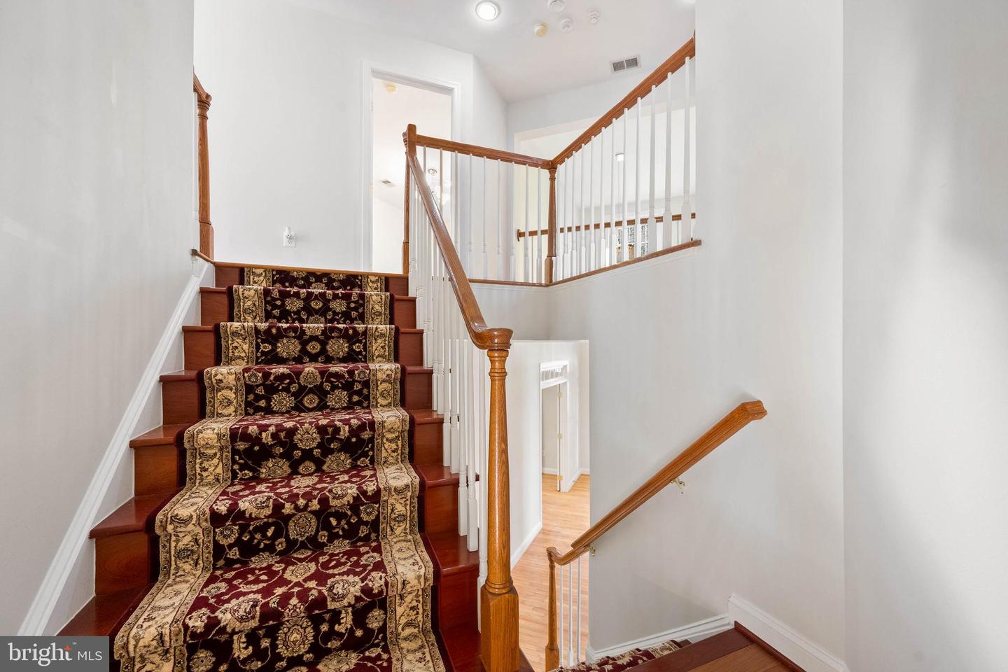 2393 WATTERS GLEN CT, FALLS CHURCH, Virginia 22043, 4 Bedrooms Bedrooms, ,4 BathroomsBathrooms,Residential,For sale,2393 WATTERS GLEN CT,VAFX2274750 MLS # VAFX2274750