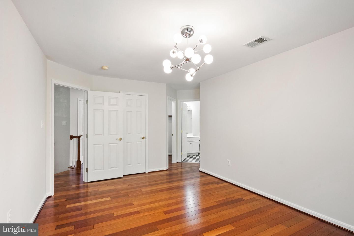 2393 WATTERS GLEN CT, FALLS CHURCH, Virginia 22043, 4 Bedrooms Bedrooms, ,4 BathroomsBathrooms,Residential,For sale,2393 WATTERS GLEN CT,VAFX2274750 MLS # VAFX2274750