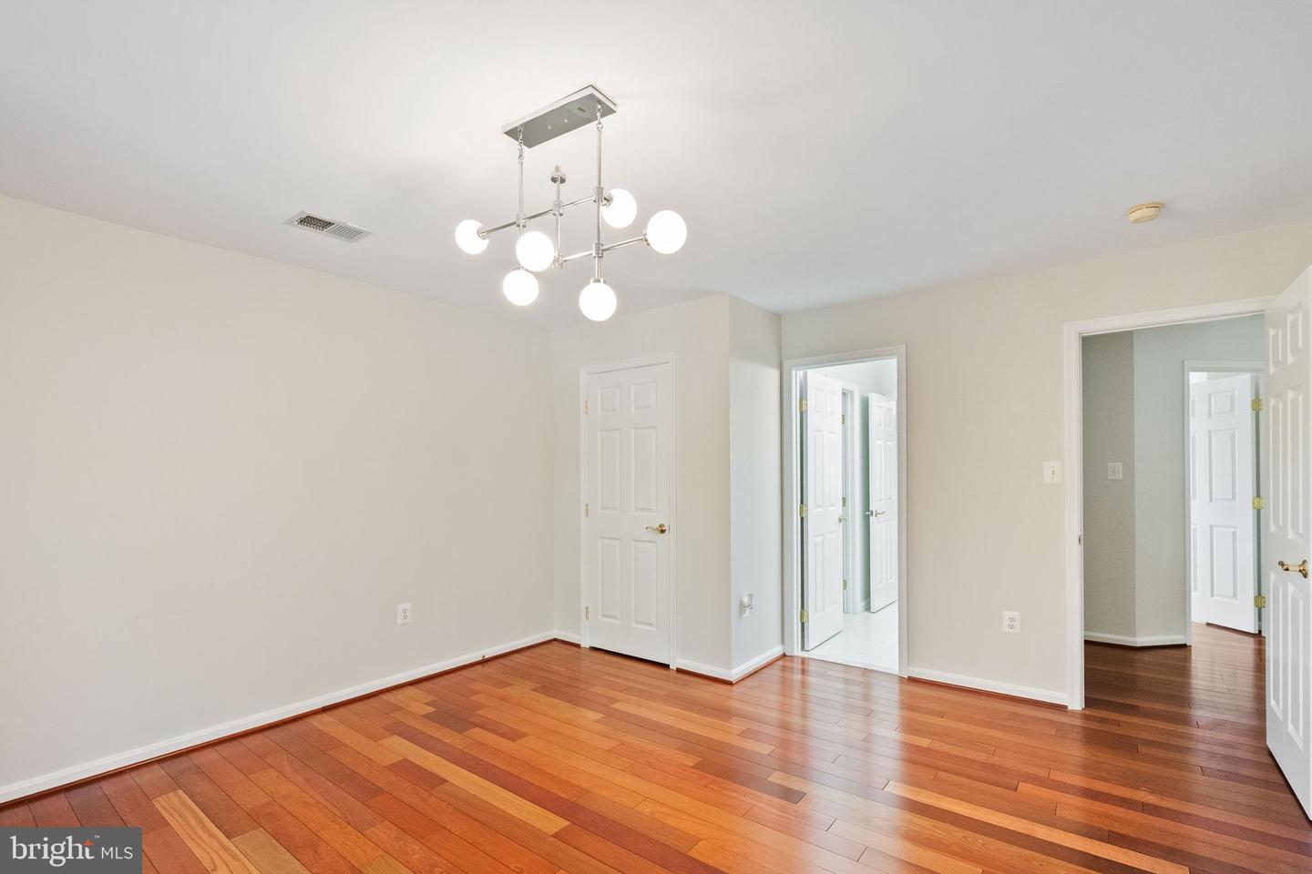 2393 WATTERS GLEN CT, FALLS CHURCH, Virginia 22043, 4 Bedrooms Bedrooms, ,4 BathroomsBathrooms,Residential,For sale,2393 WATTERS GLEN CT,VAFX2274750 MLS # VAFX2274750