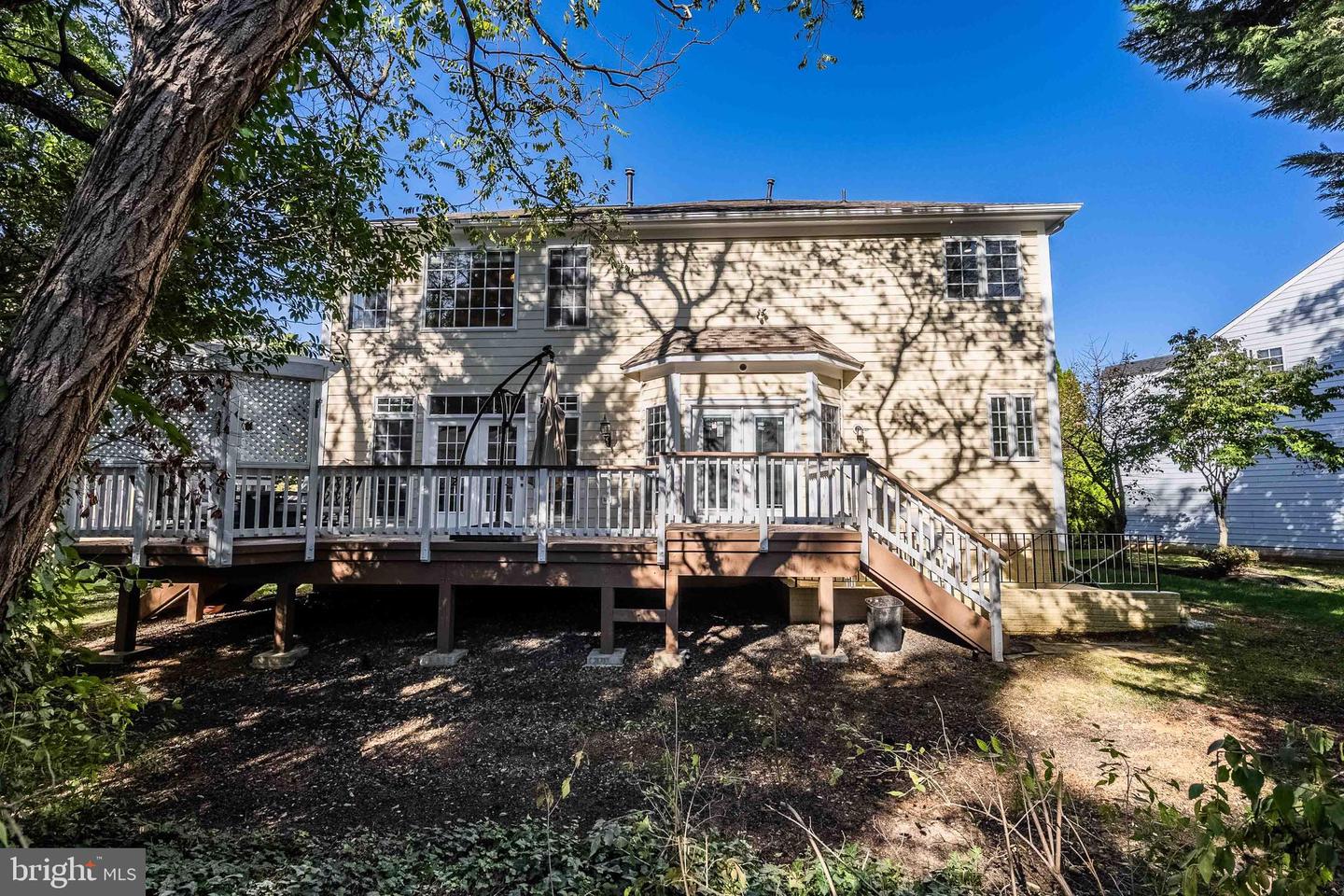 2393 WATTERS GLEN CT, FALLS CHURCH, Virginia 22043, 4 Bedrooms Bedrooms, ,4 BathroomsBathrooms,Residential,For sale,2393 WATTERS GLEN CT,VAFX2274750 MLS # VAFX2274750