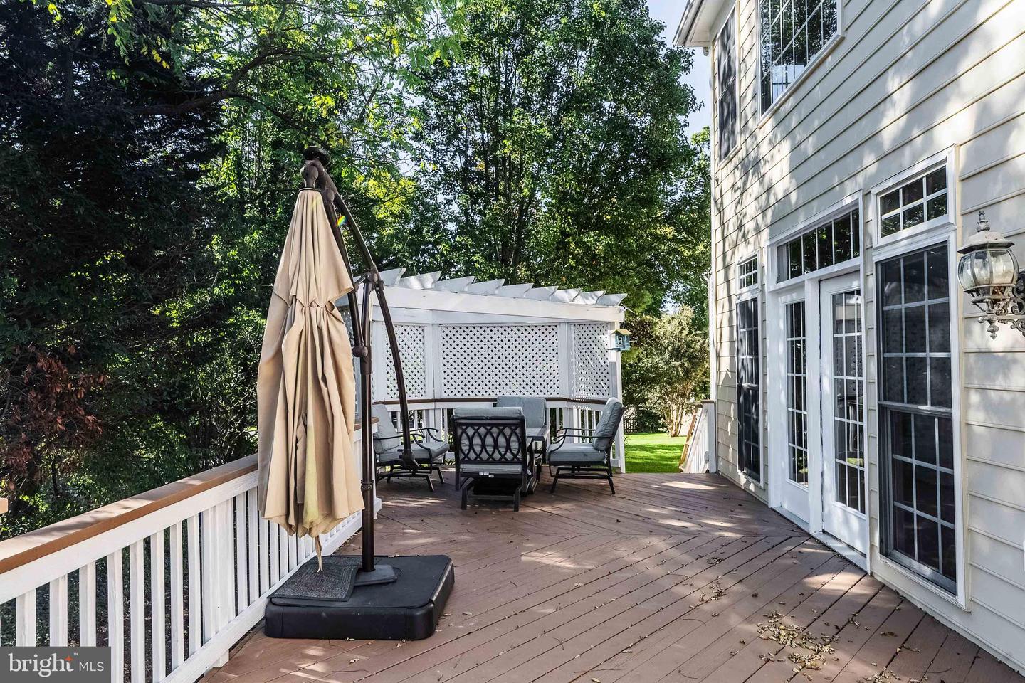 2393 WATTERS GLEN CT, FALLS CHURCH, Virginia 22043, 4 Bedrooms Bedrooms, ,4 BathroomsBathrooms,Residential,For sale,2393 WATTERS GLEN CT,VAFX2274750 MLS # VAFX2274750