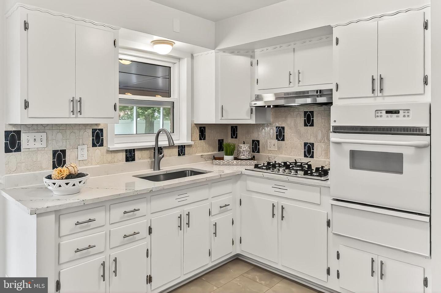 6824 CONSTANCE DR, SPRINGFIELD, Virginia 22150, 3 Bedrooms Bedrooms, ,2 BathroomsBathrooms,Residential,For sale,6824 CONSTANCE DR,VAFX2274786 MLS # VAFX2274786