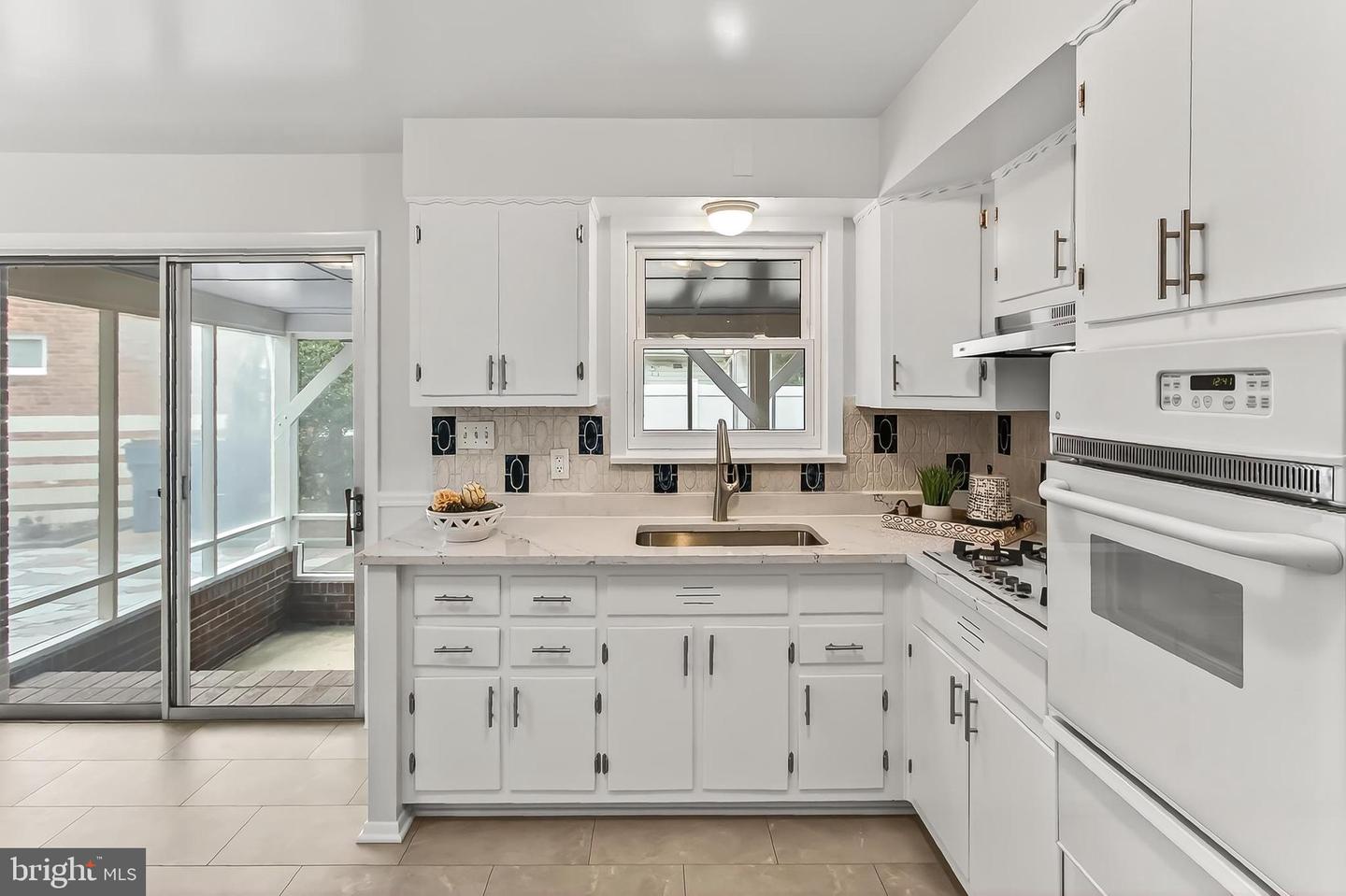 6824 CONSTANCE DR, SPRINGFIELD, Virginia 22150, 3 Bedrooms Bedrooms, ,2 BathroomsBathrooms,Residential,For sale,6824 CONSTANCE DR,VAFX2274786 MLS # VAFX2274786