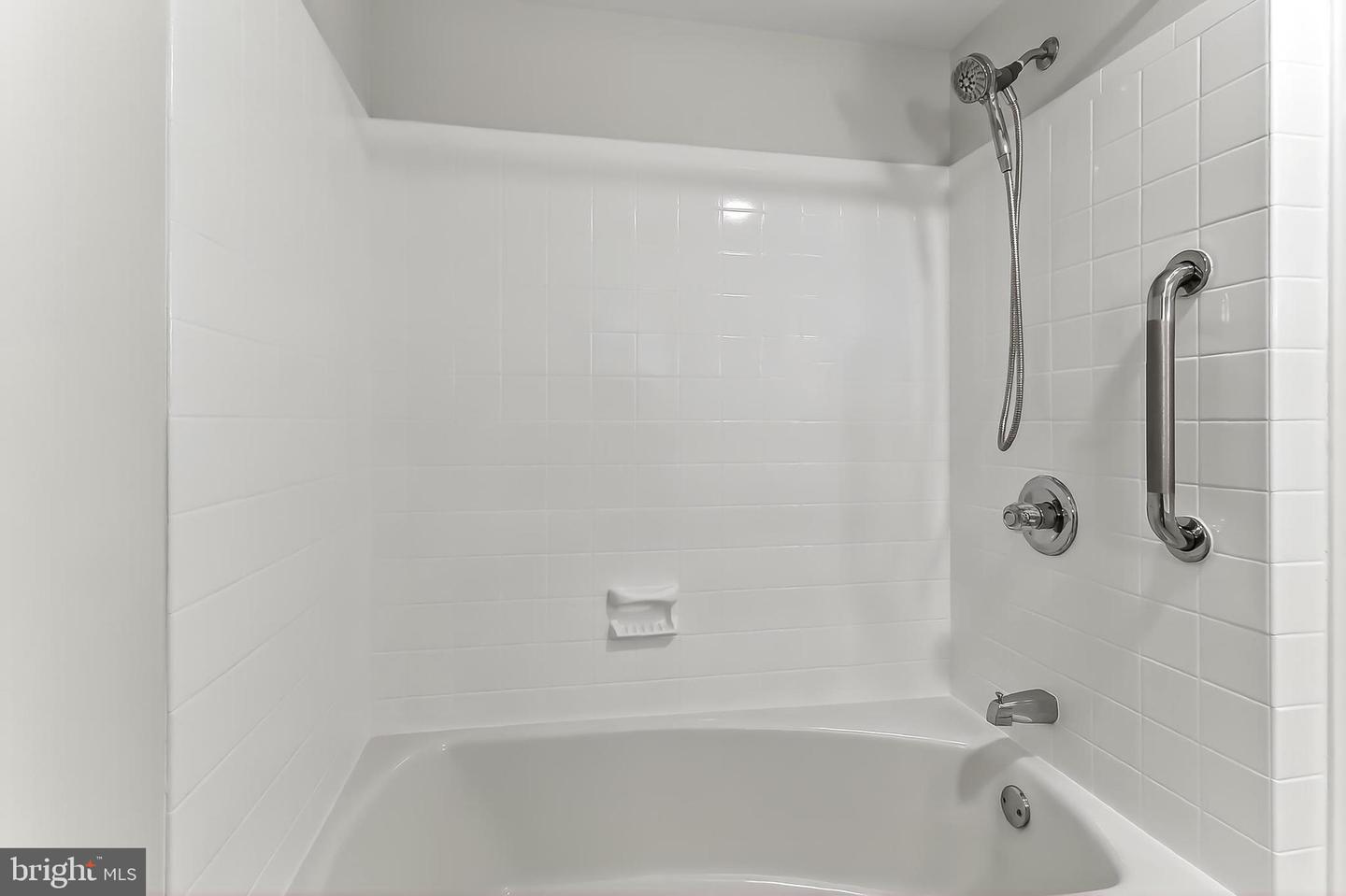 6824 CONSTANCE DR, SPRINGFIELD, Virginia 22150, 3 Bedrooms Bedrooms, ,2 BathroomsBathrooms,Residential,For sale,6824 CONSTANCE DR,VAFX2274786 MLS # VAFX2274786