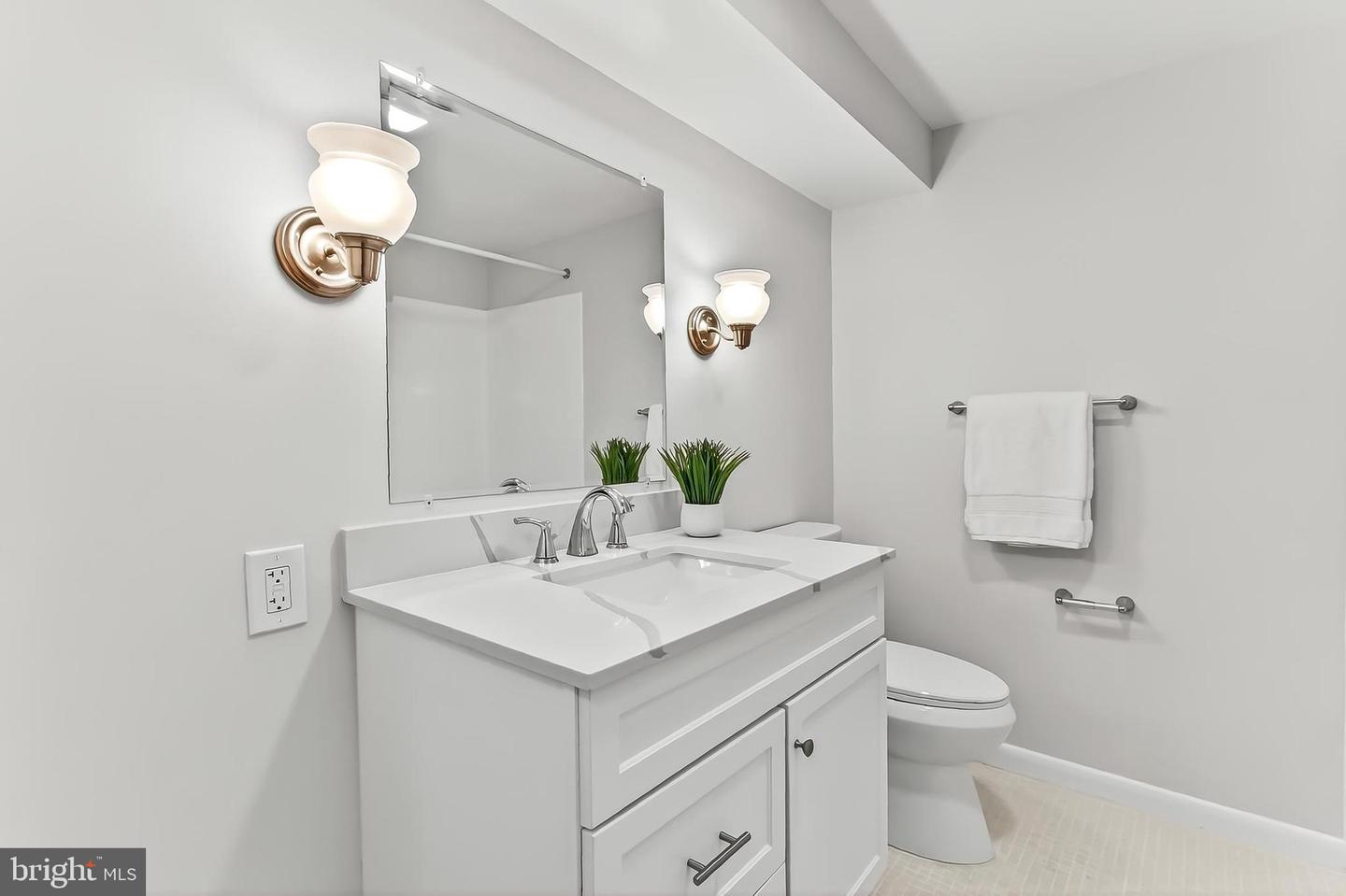 6824 CONSTANCE DR, SPRINGFIELD, Virginia 22150, 3 Bedrooms Bedrooms, ,2 BathroomsBathrooms,Residential,For sale,6824 CONSTANCE DR,VAFX2274786 MLS # VAFX2274786