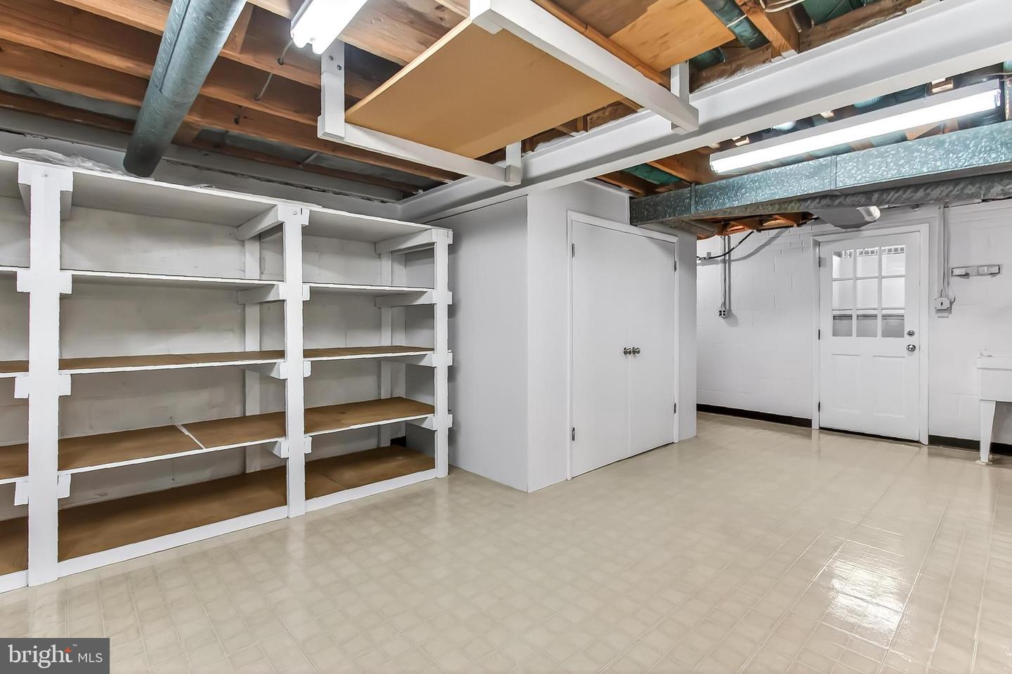 6824 CONSTANCE DR, SPRINGFIELD, Virginia 22150, 3 Bedrooms Bedrooms, ,2 BathroomsBathrooms,Residential,For sale,6824 CONSTANCE DR,VAFX2274786 MLS # VAFX2274786