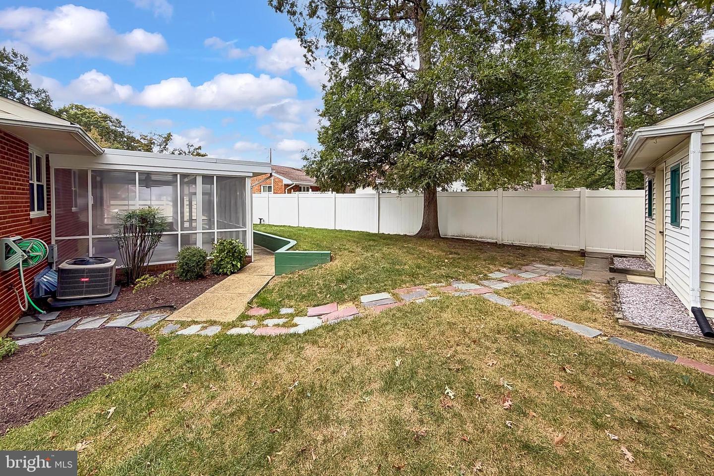 6824 CONSTANCE DR, SPRINGFIELD, Virginia 22150, 3 Bedrooms Bedrooms, ,2 BathroomsBathrooms,Residential,For sale,6824 CONSTANCE DR,VAFX2274786 MLS # VAFX2274786 6824 CONSTANCE DR, SPRINGFIELD, Virginia 22150, 3 Bedrooms Bedrooms, ,2 BathroomsBathrooms,Residential,For sale,6824 CONSTANCE DR,VAFX2274786 MLS # VAFX2274786