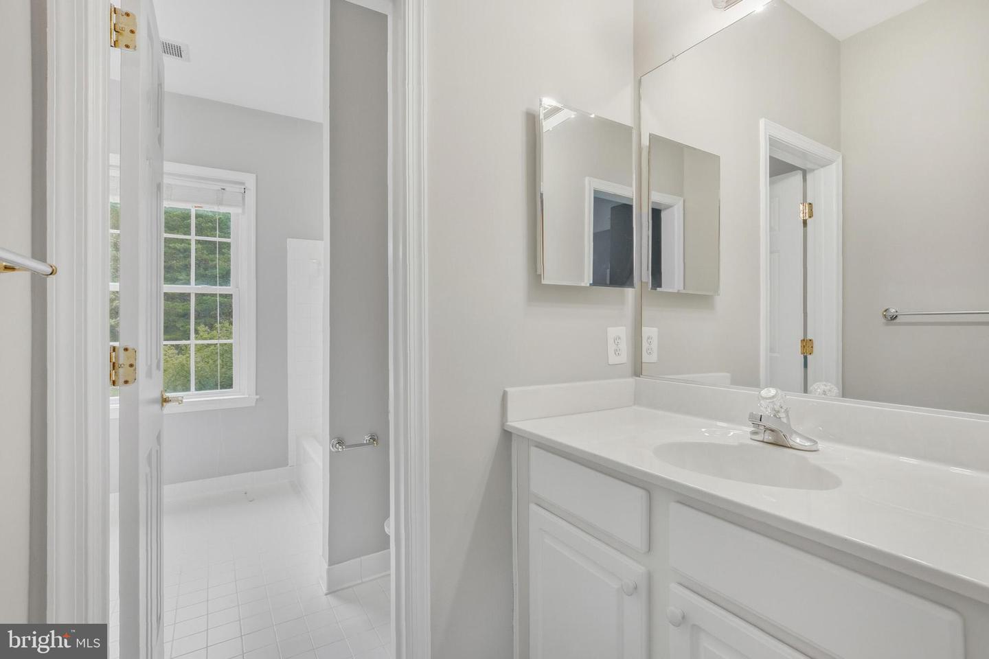 1818 WOODS EDGE DR NE, LEESBURG, Virginia 20176, 5 Bedrooms Bedrooms, ,4 BathroomsBathrooms,Residential,For sale,1818 WOODS EDGE DR NE,VALO2109066 MLS # VALO2109066 1818 WOODS EDGE DR NE, LEESBURG, Virginia 20176, 5 Bedrooms Bedrooms, ,4 BathroomsBathrooms,Residential,For sale,1818 WOODS EDGE DR NE,VALO2109066 MLS # VALO2109066