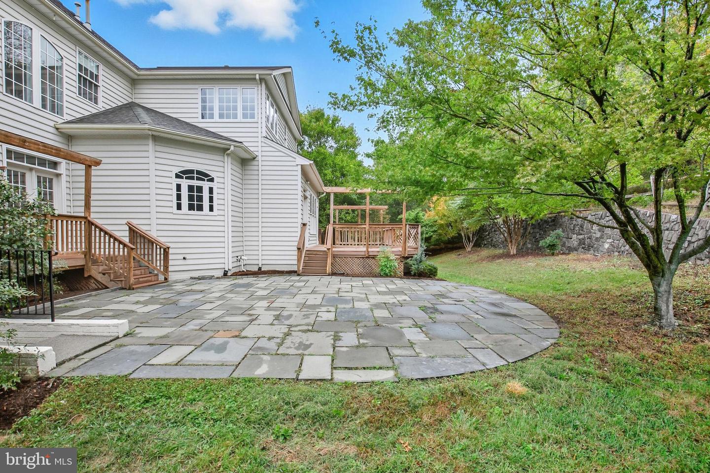 1818 WOODS EDGE DR NE, LEESBURG, Virginia 20176, 5 Bedrooms Bedrooms, ,4 BathroomsBathrooms,Residential,For sale,1818 WOODS EDGE DR NE,VALO2109066 MLS # VALO2109066 1818 WOODS EDGE DR NE, LEESBURG, Virginia 20176, 5 Bedrooms Bedrooms, ,4 BathroomsBathrooms,Residential,For sale,1818 WOODS EDGE DR NE,VALO2109066 MLS # VALO2109066