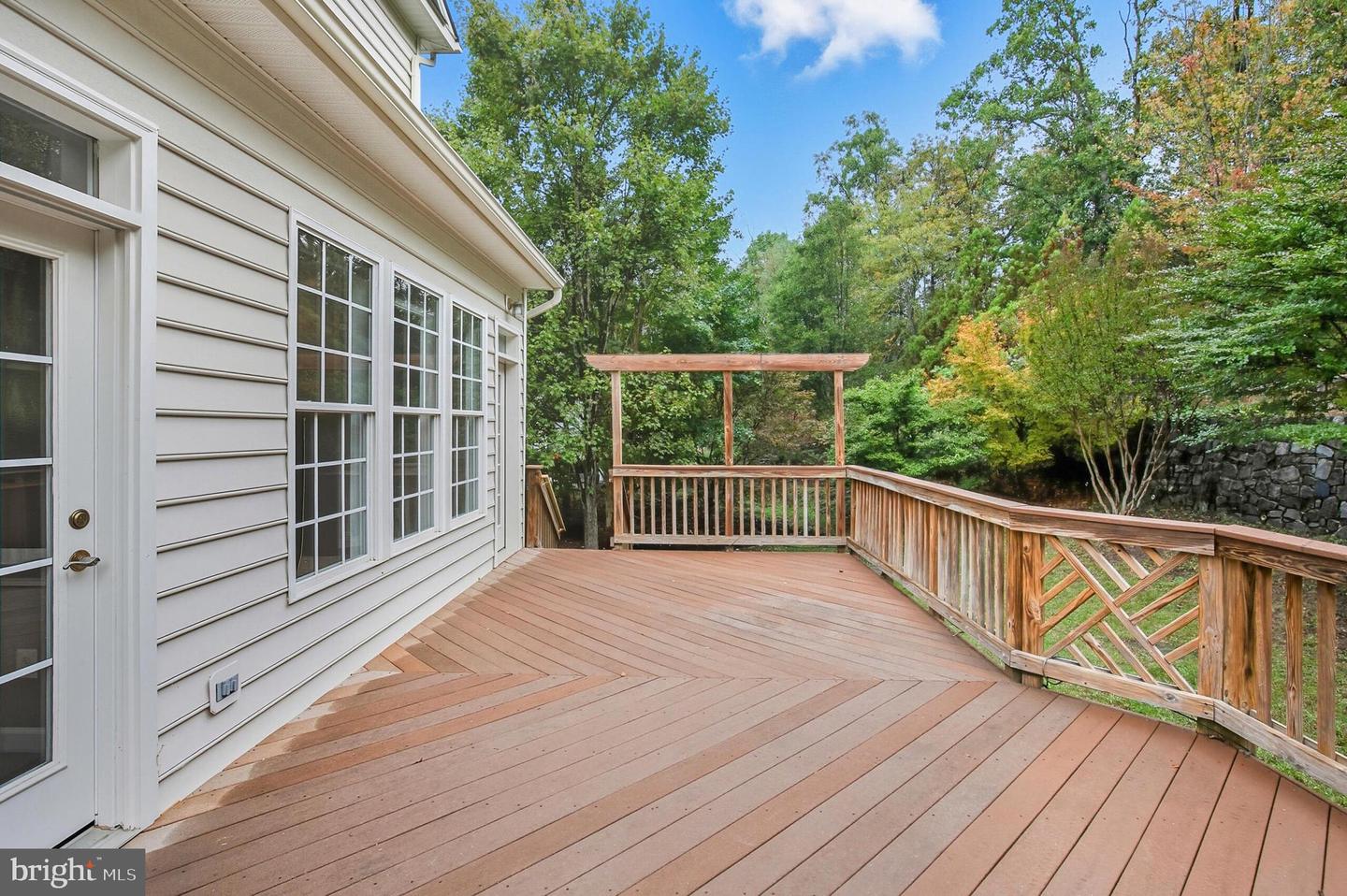 1818 WOODS EDGE DR NE, LEESBURG, Virginia 20176, 5 Bedrooms Bedrooms, ,4 BathroomsBathrooms,Residential,For sale,1818 WOODS EDGE DR NE,VALO2109066 MLS # VALO2109066 1818 WOODS EDGE DR NE, LEESBURG, Virginia 20176, 5 Bedrooms Bedrooms, ,4 BathroomsBathrooms,Residential,For sale,1818 WOODS EDGE DR NE,VALO2109066 MLS # VALO2109066