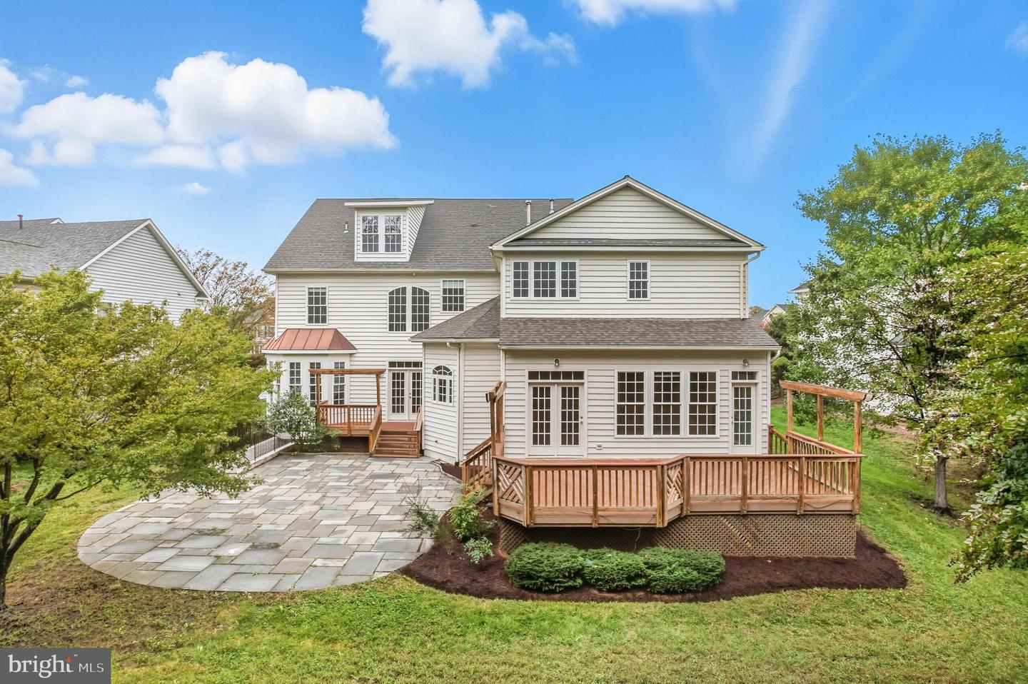 1818 WOODS EDGE DR NE, LEESBURG, Virginia 20176, 5 Bedrooms Bedrooms, ,4 BathroomsBathrooms,Residential,For sale,1818 WOODS EDGE DR NE,VALO2109066 MLS # VALO2109066 1818 WOODS EDGE DR NE, LEESBURG, Virginia 20176, 5 Bedrooms Bedrooms, ,4 BathroomsBathrooms,Residential,For sale,1818 WOODS EDGE DR NE,VALO2109066 MLS # VALO2109066