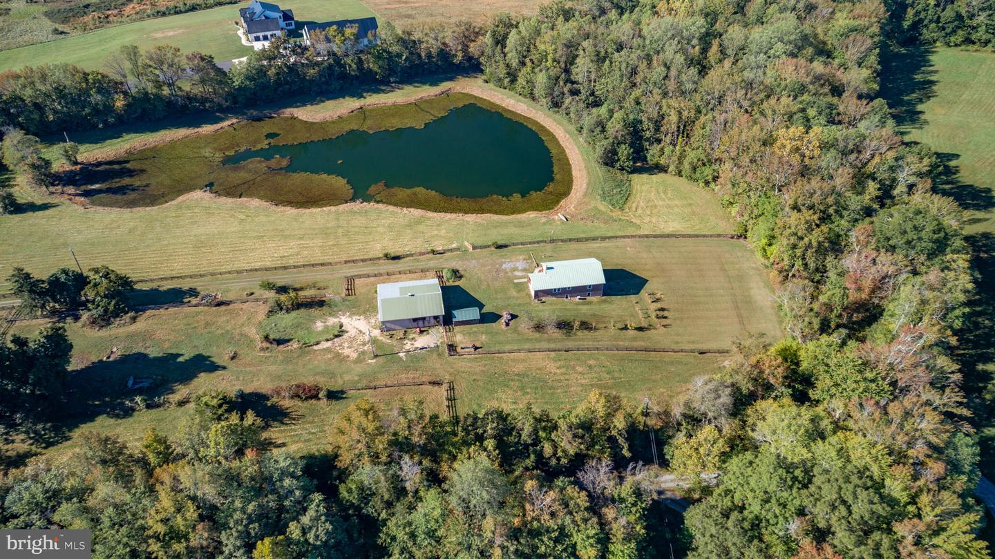 271 POPLAR RD, FREDERICKSBURG, Virginia 22406, 2 Bedrooms Bedrooms, ,2 BathroomsBathrooms,Residential,For sale,271 POPLAR RD,VAST2043572 MLS # VAST2043572