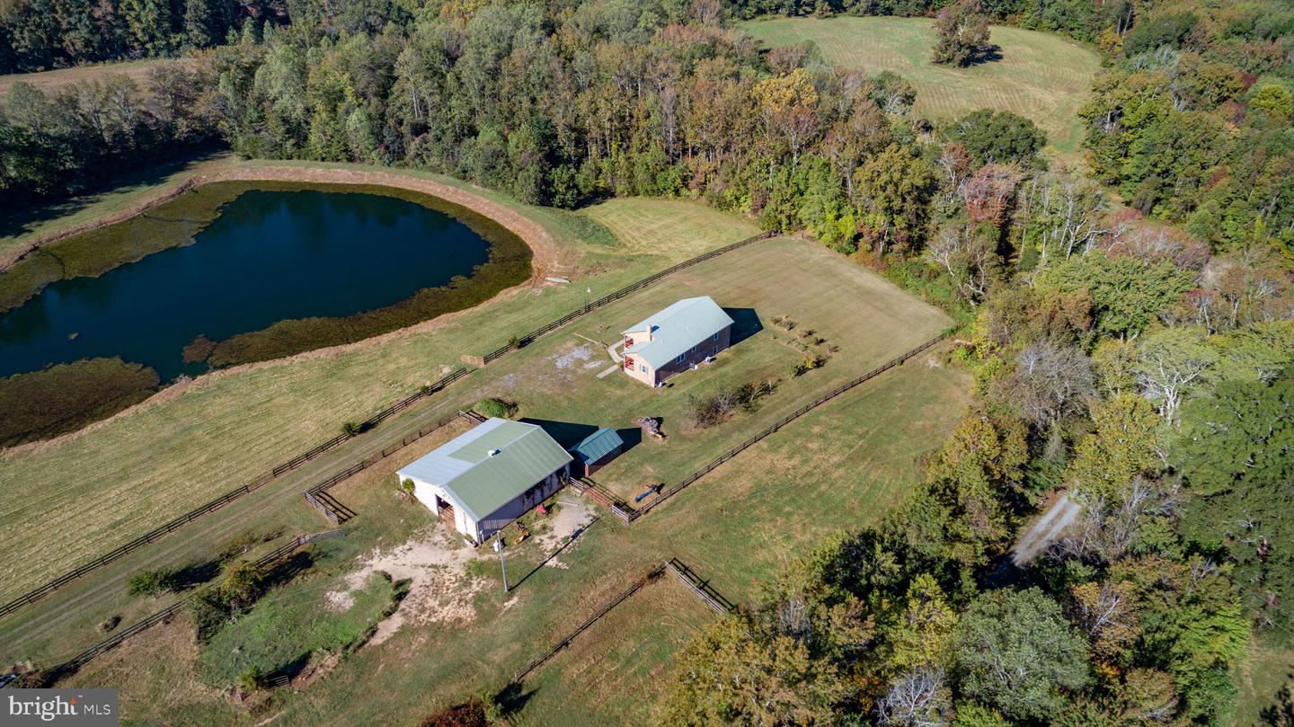 271 POPLAR RD, FREDERICKSBURG, Virginia 22406, 2 Bedrooms Bedrooms, ,2 BathroomsBathrooms,Residential,For sale,271 POPLAR RD,VAST2043572 MLS # VAST2043572