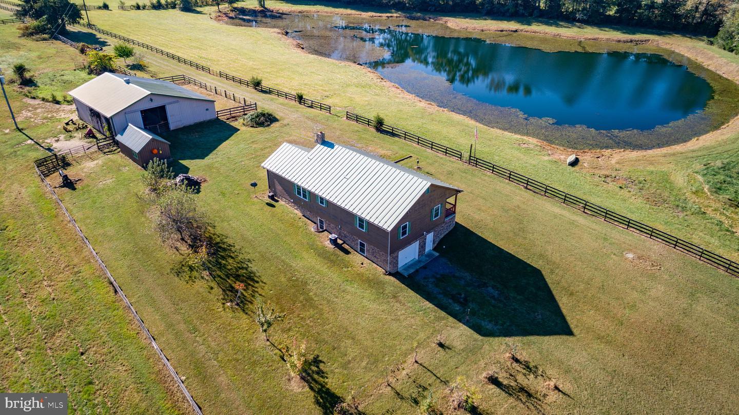 271 POPLAR RD, FREDERICKSBURG, Virginia 22406, 2 Bedrooms Bedrooms, ,2 BathroomsBathrooms,Residential,For sale,271 POPLAR RD,VAST2043572 MLS # VAST2043572