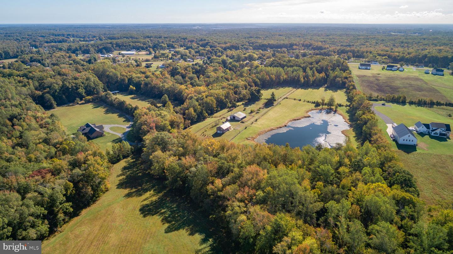 271 POPLAR RD, FREDERICKSBURG, Virginia 22406, 2 Bedrooms Bedrooms, ,2 BathroomsBathrooms,Residential,For sale,271 POPLAR RD,VAST2043572 MLS # VAST2043572