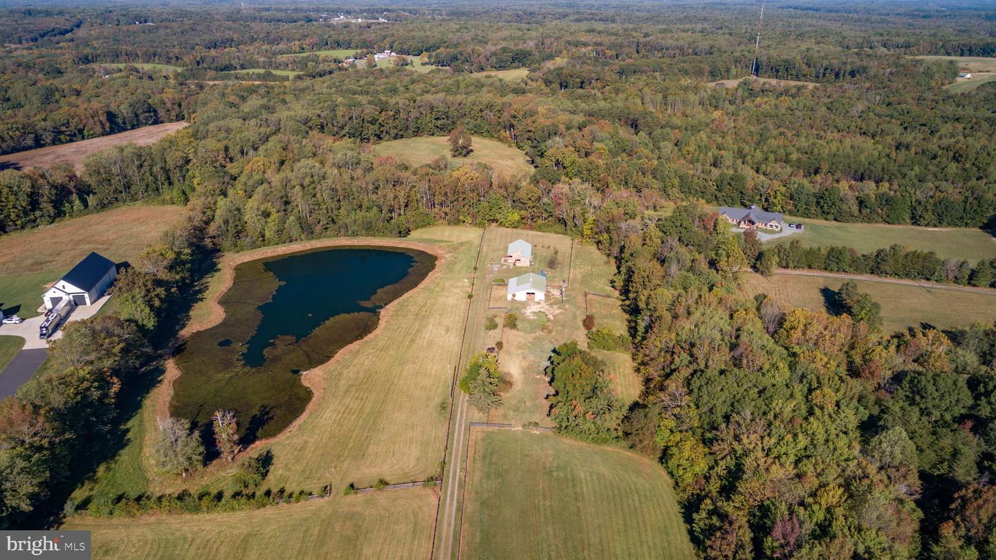271 POPLAR RD, FREDERICKSBURG, Virginia 22406, 2 Bedrooms Bedrooms, ,2 BathroomsBathrooms,Residential,For sale,271 POPLAR RD,VAST2043572 MLS # VAST2043572