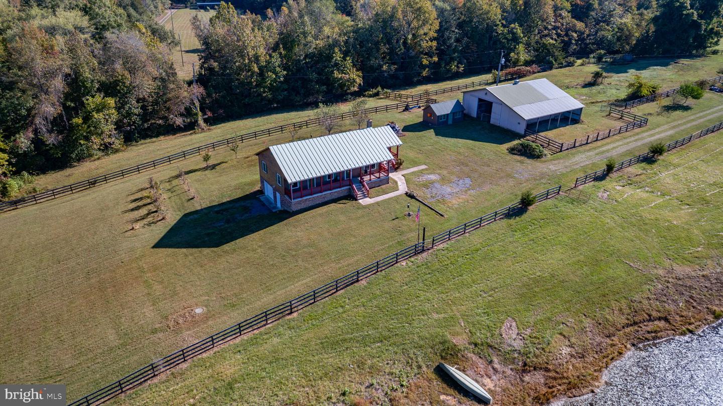 271 POPLAR RD, FREDERICKSBURG, Virginia 22406, 2 Bedrooms Bedrooms, ,2 BathroomsBathrooms,Residential,For sale,271 POPLAR RD,VAST2043572 MLS # VAST2043572