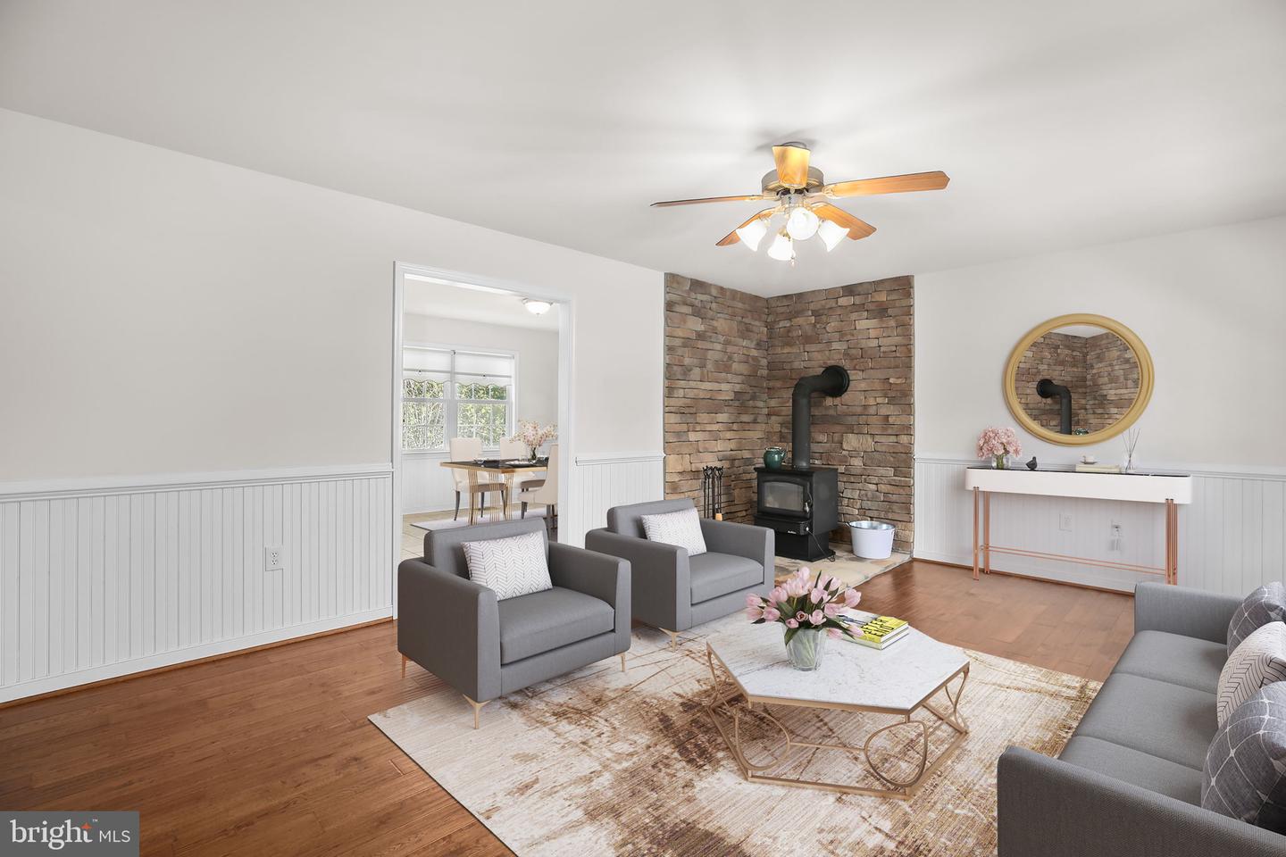 271 POPLAR RD, FREDERICKSBURG, Virginia 22406, 2 Bedrooms Bedrooms, ,2 BathroomsBathrooms,Residential,For sale,271 POPLAR RD,VAST2043572 MLS # VAST2043572