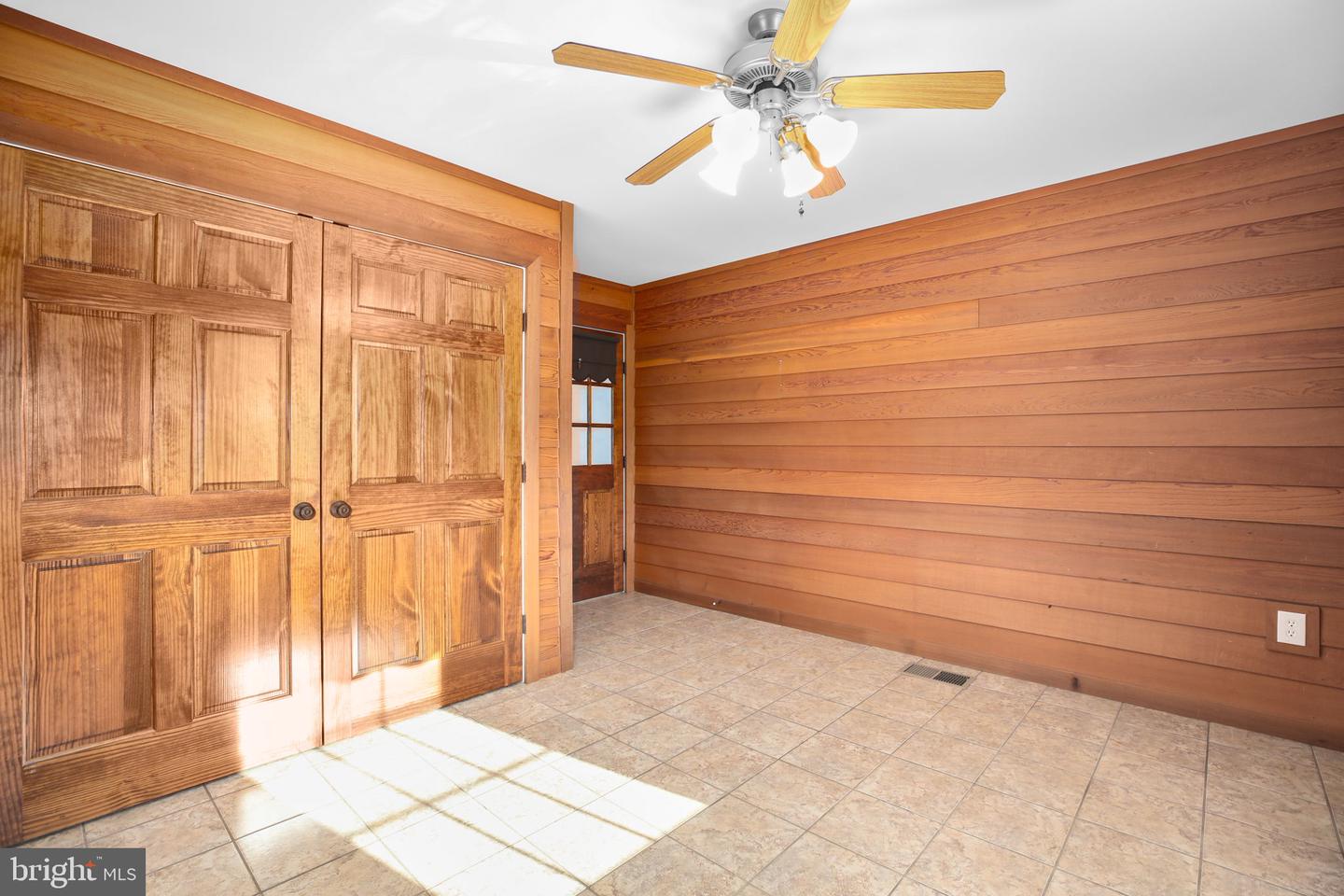 271 POPLAR RD, FREDERICKSBURG, Virginia 22406, 2 Bedrooms Bedrooms, ,2 BathroomsBathrooms,Residential,For sale,271 POPLAR RD,VAST2043572 MLS # VAST2043572