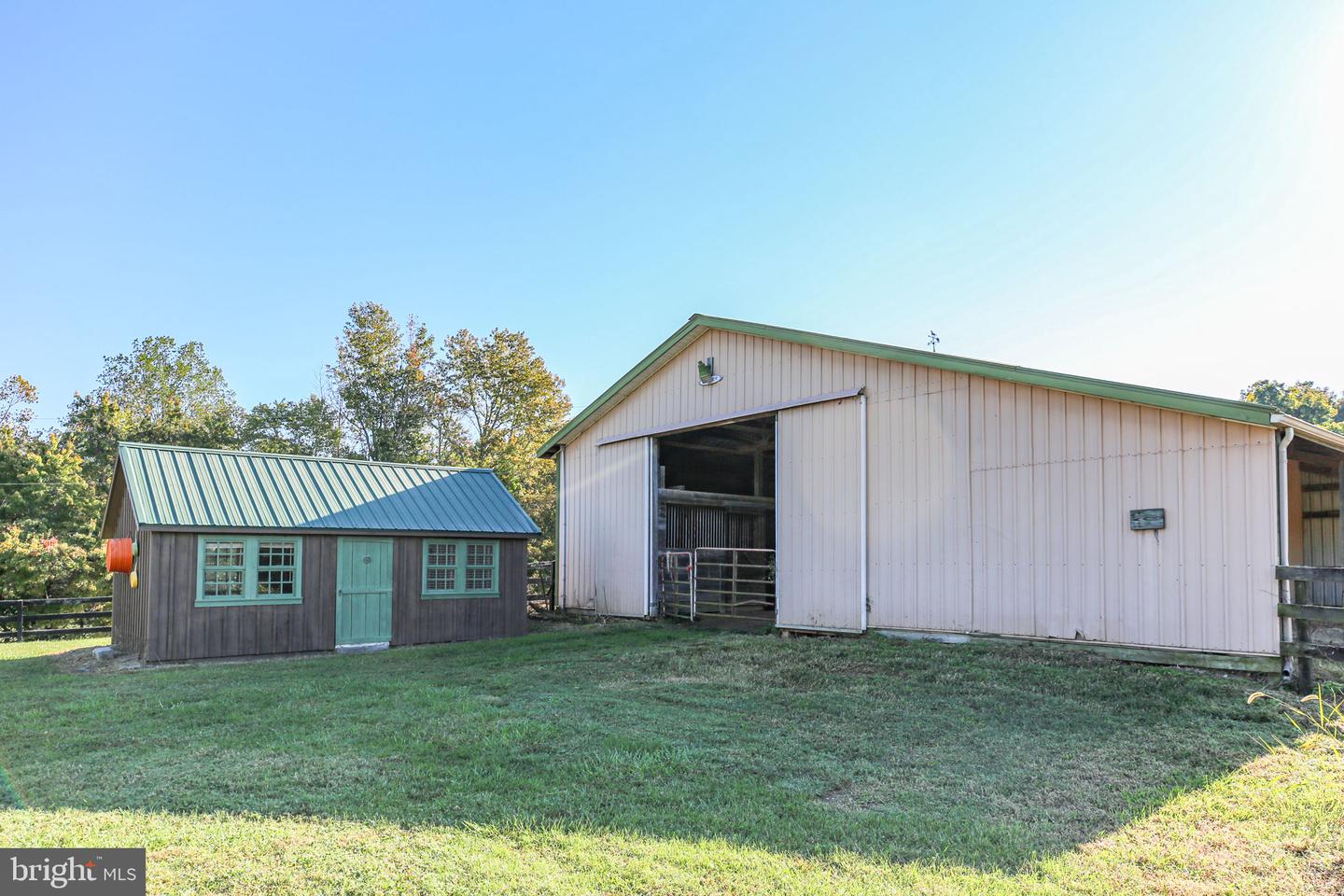 271 POPLAR RD, FREDERICKSBURG, Virginia 22406, 2 Bedrooms Bedrooms, ,2 BathroomsBathrooms,Residential,For sale,271 POPLAR RD,VAST2043572 MLS # VAST2043572
