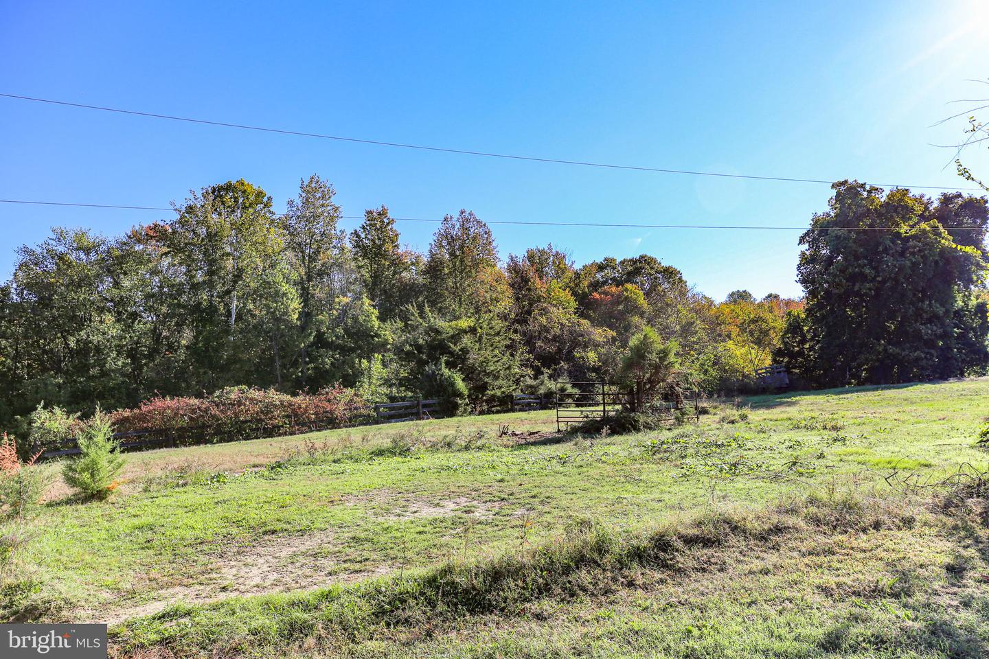 271 POPLAR RD, FREDERICKSBURG, Virginia 22406, 2 Bedrooms Bedrooms, ,2 BathroomsBathrooms,Residential,For sale,271 POPLAR RD,VAST2043572 MLS # VAST2043572