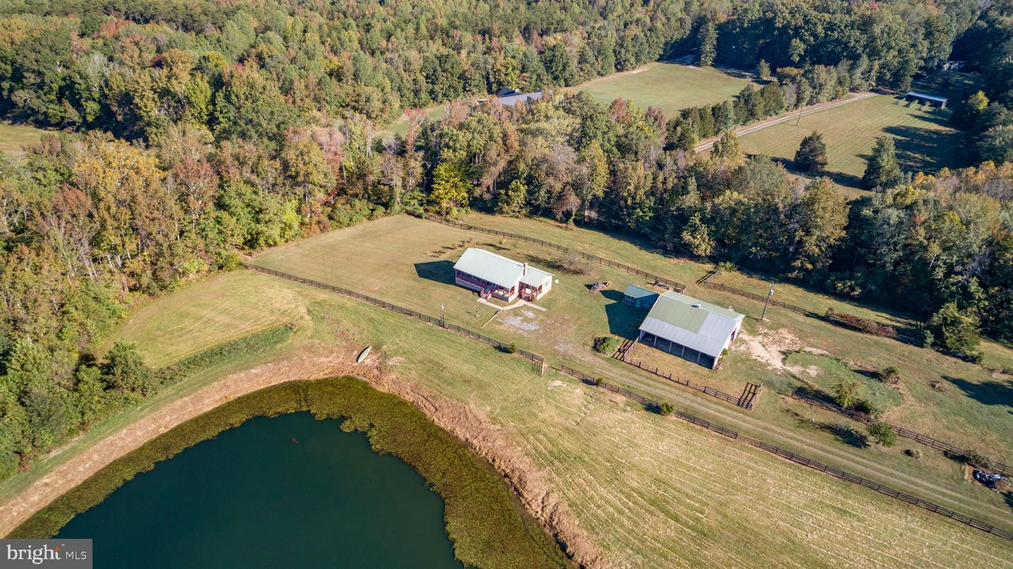 271 POPLAR RD, FREDERICKSBURG, Virginia 22406, 2 Bedrooms Bedrooms, ,2 BathroomsBathrooms,Residential,For sale,271 POPLAR RD,VAST2043572 MLS # VAST2043572