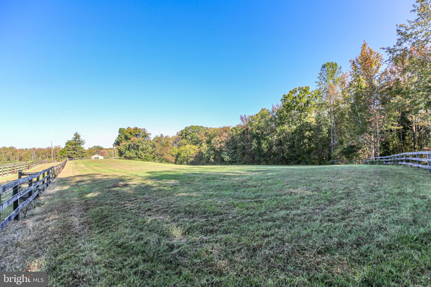 271 POPLAR RD, FREDERICKSBURG, Virginia 22406, 2 Bedrooms Bedrooms, ,2 BathroomsBathrooms,Residential,For sale,271 POPLAR RD,VAST2043572 MLS # VAST2043572