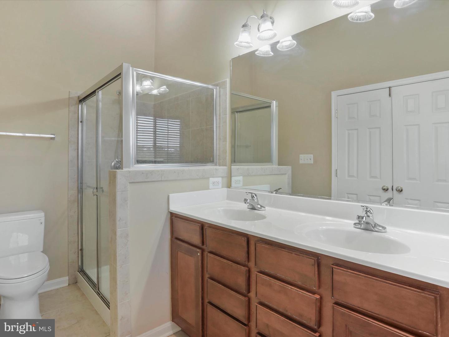 187 OXBOW DR, STRASBURG, Virginia 22657, 3 Bedrooms Bedrooms, ,3 BathroomsBathrooms,Residential,For sale,187 OXBOW DR,VASH2012800 MLS # VASH2012800