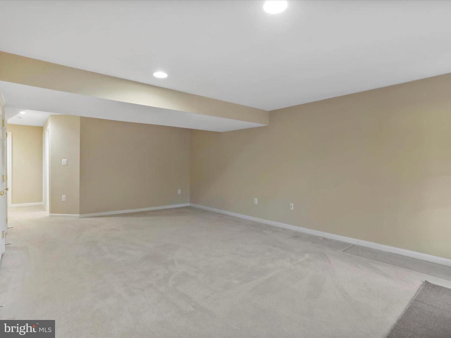 187 OXBOW DR, STRASBURG, Virginia 22657, 3 Bedrooms Bedrooms, ,3 BathroomsBathrooms,Residential,For sale,187 OXBOW DR,VASH2012800 MLS # VASH2012800