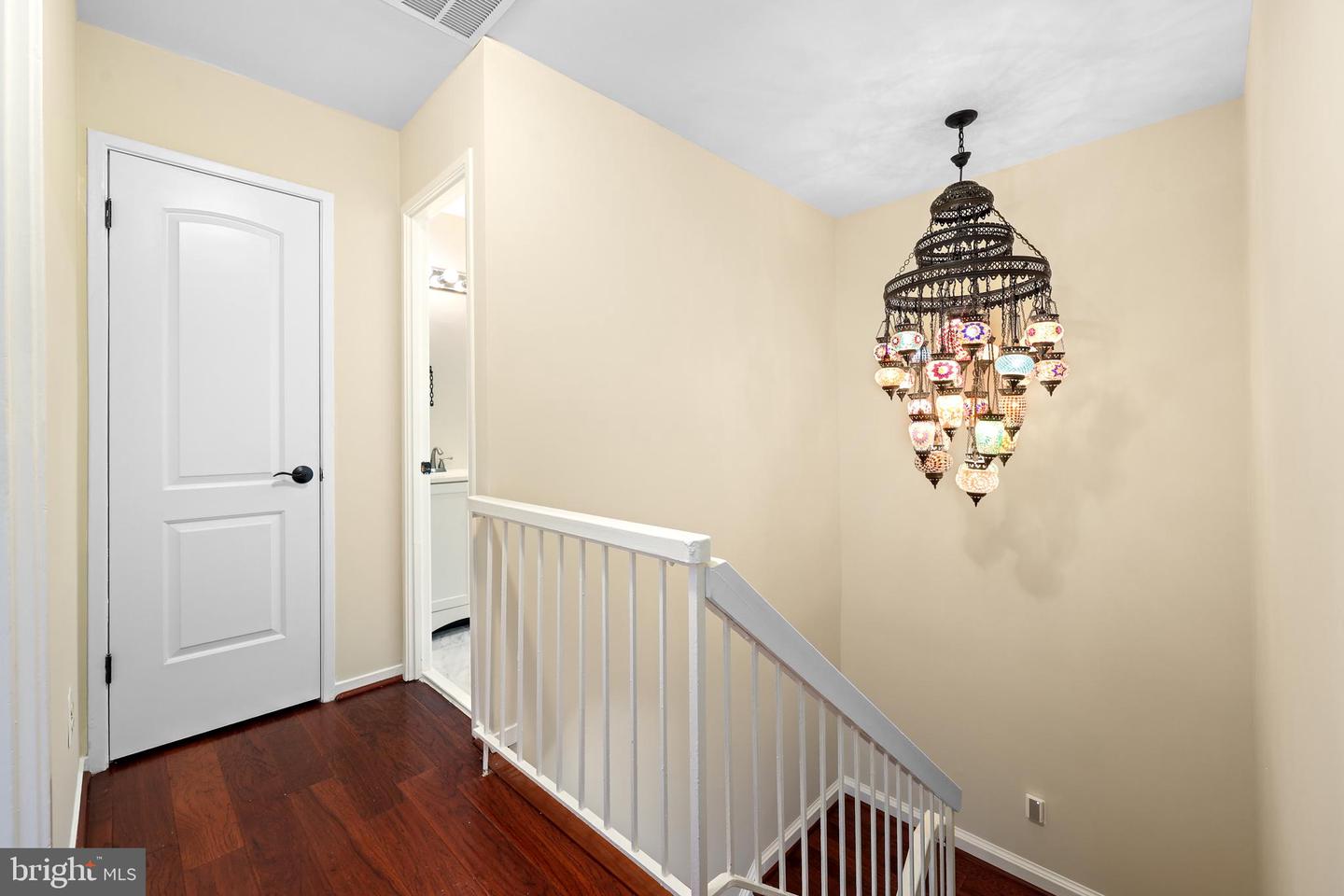 1724 CY CT, VIENNA, Virginia 22182, 4 Bedrooms Bedrooms, ,3 BathroomsBathrooms,Residential,For sale,1724 CY CT,VAFX2274898 MLS # VAFX2274898
