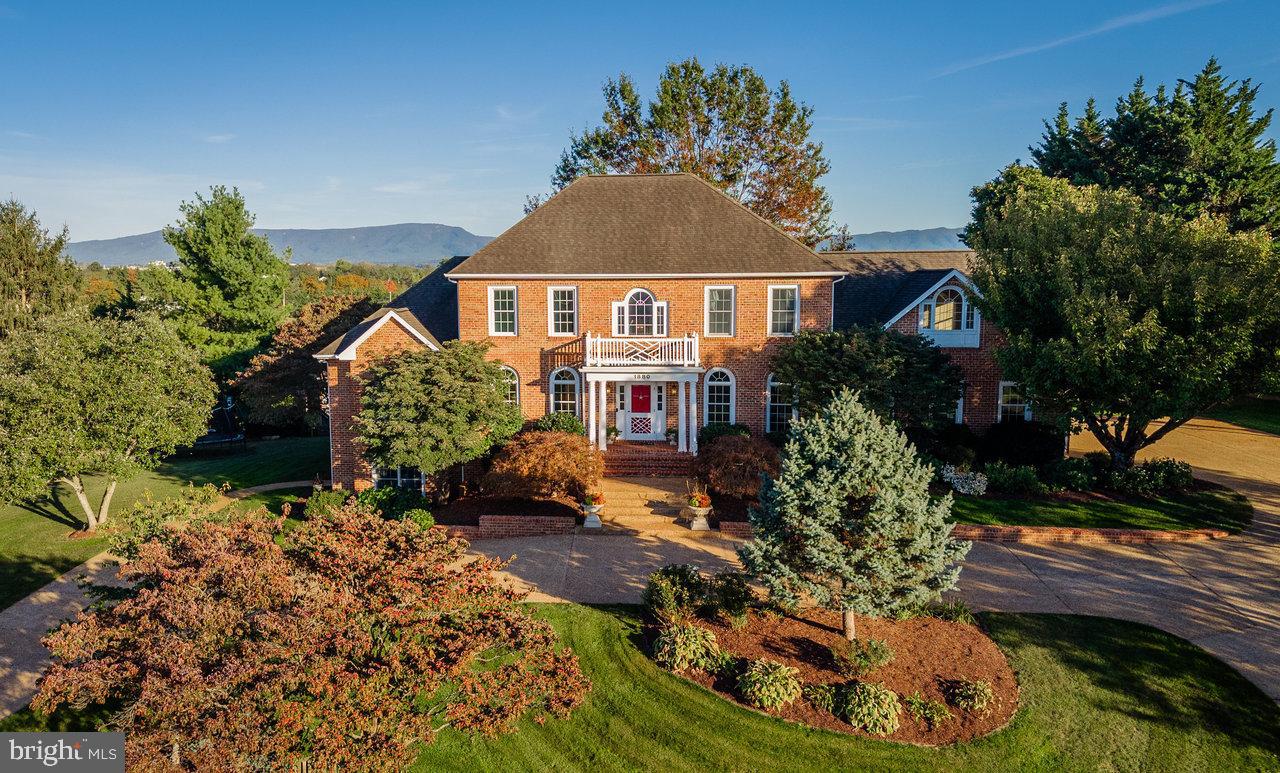 1880 COLLEGE AVE, HARRISONBURG, Virginia 22802, 7 Bedrooms Bedrooms, ,5 BathroomsBathrooms,Residential,For sale,1880 COLLEGE AVE,VAHC2000504 MLS # VAHC2000504