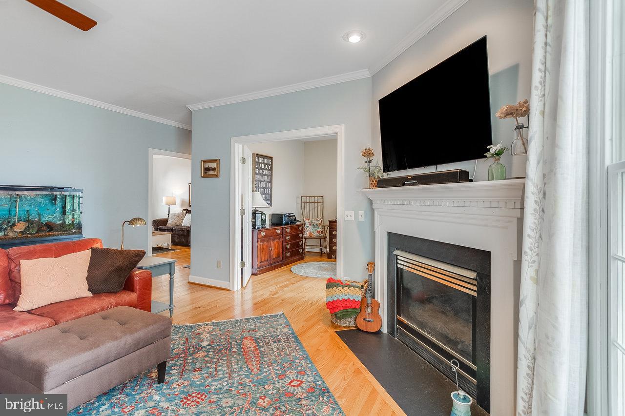 1880 COLLEGE AVE, HARRISONBURG, Virginia 22802, 7 Bedrooms Bedrooms, ,5 BathroomsBathrooms,Residential,For sale,1880 COLLEGE AVE,VAHC2000504 MLS # VAHC2000504