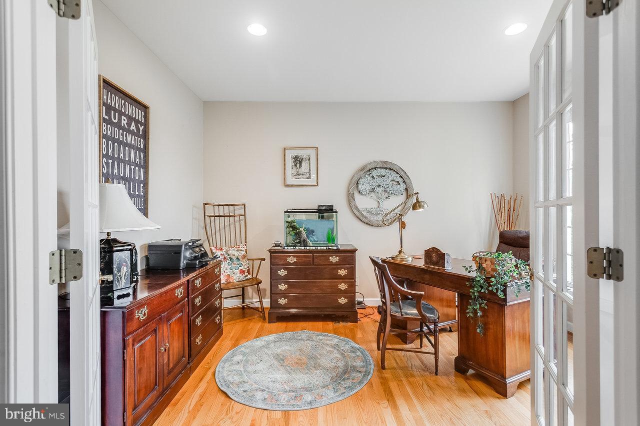 1880 COLLEGE AVE, HARRISONBURG, Virginia 22802, 7 Bedrooms Bedrooms, ,5 BathroomsBathrooms,Residential,For sale,1880 COLLEGE AVE,VAHC2000504 MLS # VAHC2000504