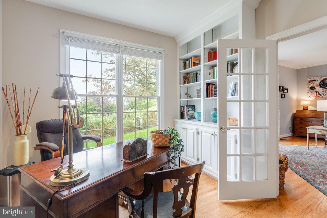1880 COLLEGE AVE, HARRISONBURG, Virginia 22802, 7 Bedrooms Bedrooms, ,5 BathroomsBathrooms,Residential,For sale,1880 COLLEGE AVE,VAHC2000504 MLS # VAHC2000504