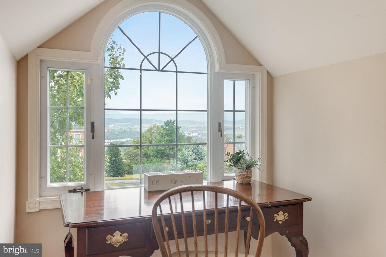 1880 COLLEGE AVE, HARRISONBURG, Virginia 22802, 7 Bedrooms Bedrooms, ,5 BathroomsBathrooms,Residential,For sale,1880 COLLEGE AVE,VAHC2000504 MLS # VAHC2000504