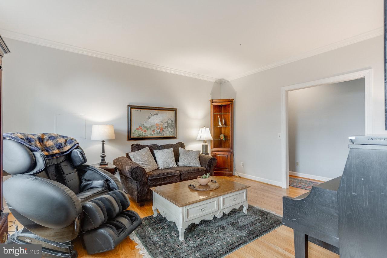 1880 COLLEGE AVE, HARRISONBURG, Virginia 22802, 7 Bedrooms Bedrooms, ,5 BathroomsBathrooms,Residential,For sale,1880 COLLEGE AVE,VAHC2000504 MLS # VAHC2000504