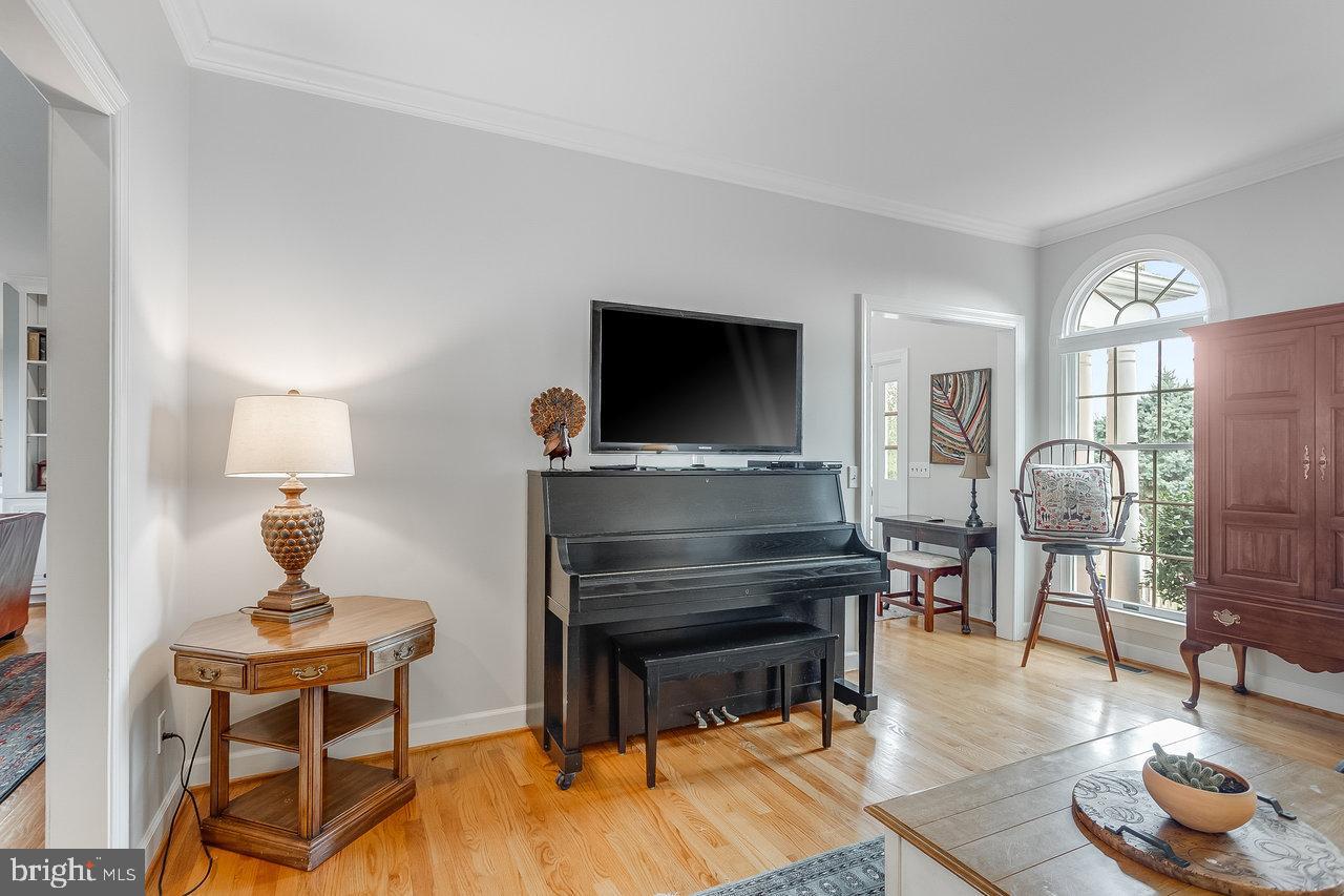 1880 COLLEGE AVE, HARRISONBURG, Virginia 22802, 7 Bedrooms Bedrooms, ,5 BathroomsBathrooms,Residential,For sale,1880 COLLEGE AVE,VAHC2000504 MLS # VAHC2000504