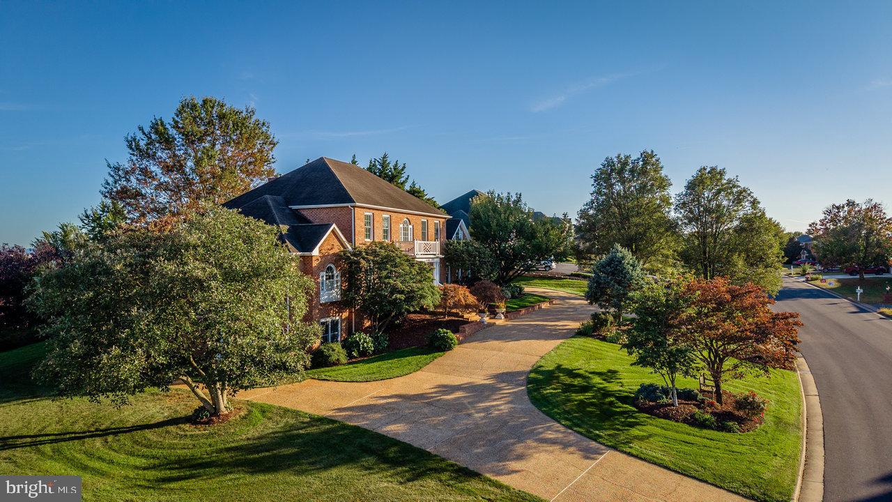 1880 COLLEGE AVE, HARRISONBURG, Virginia 22802, 7 Bedrooms Bedrooms, ,5 BathroomsBathrooms,Residential,For sale,1880 COLLEGE AVE,VAHC2000504 MLS # VAHC2000504