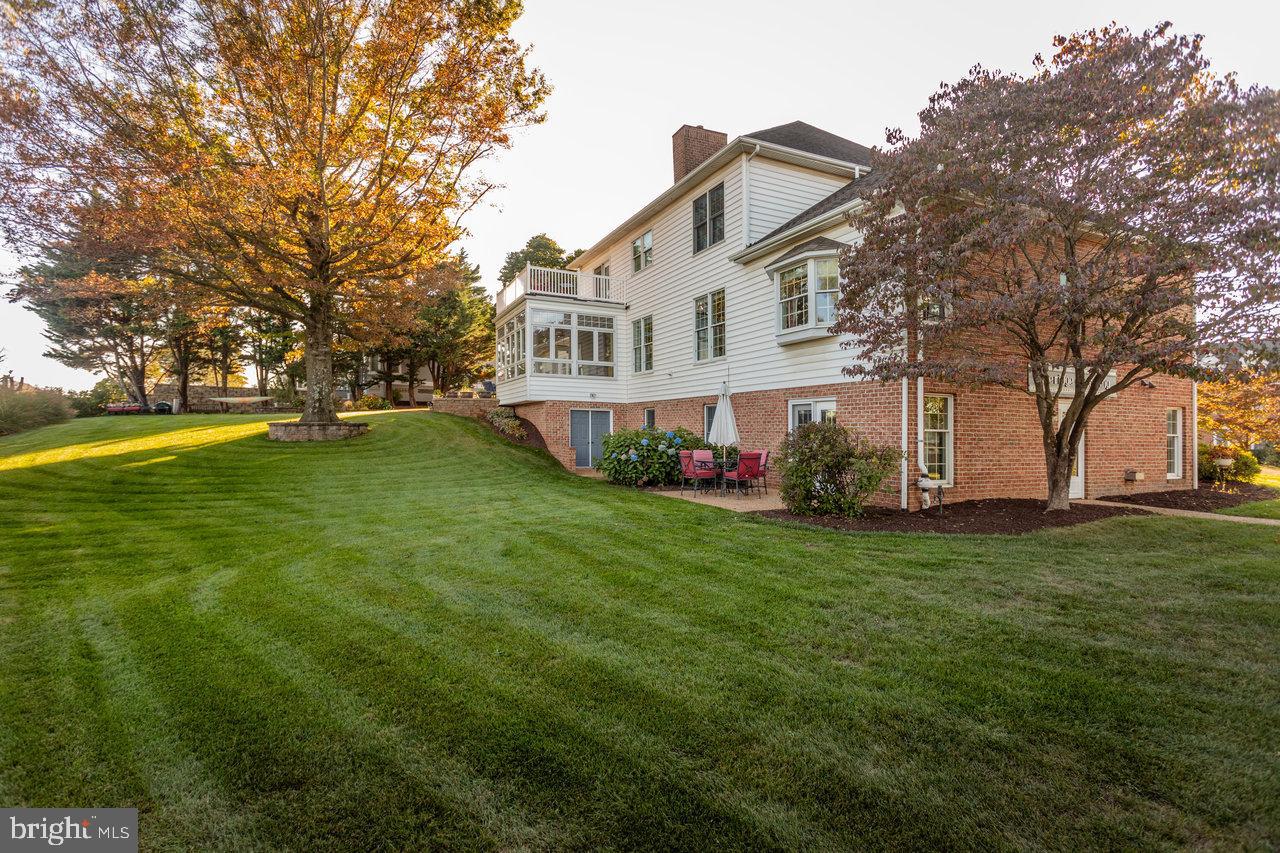 1880 COLLEGE AVE, HARRISONBURG, Virginia 22802, 7 Bedrooms Bedrooms, ,5 BathroomsBathrooms,Residential,For sale,1880 COLLEGE AVE,VAHC2000504 MLS # VAHC2000504