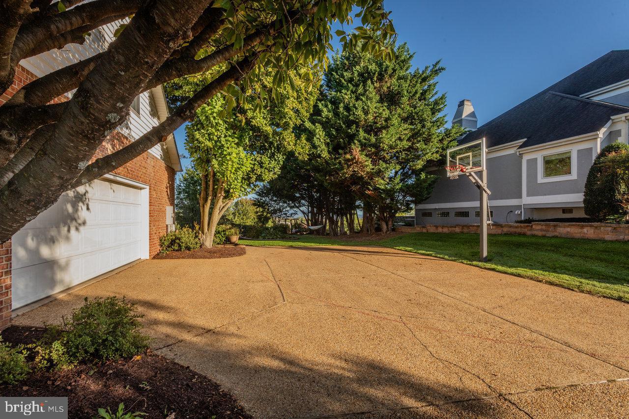 1880 COLLEGE AVE, HARRISONBURG, Virginia 22802, 7 Bedrooms Bedrooms, ,5 BathroomsBathrooms,Residential,For sale,1880 COLLEGE AVE,VAHC2000504 MLS # VAHC2000504