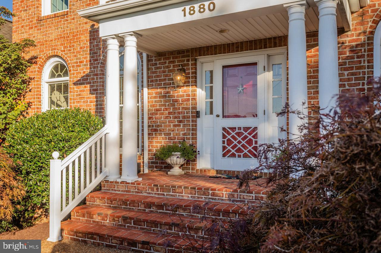 1880 COLLEGE AVE, HARRISONBURG, Virginia 22802, 7 Bedrooms Bedrooms, ,5 BathroomsBathrooms,Residential,For sale,1880 COLLEGE AVE,VAHC2000504 MLS # VAHC2000504