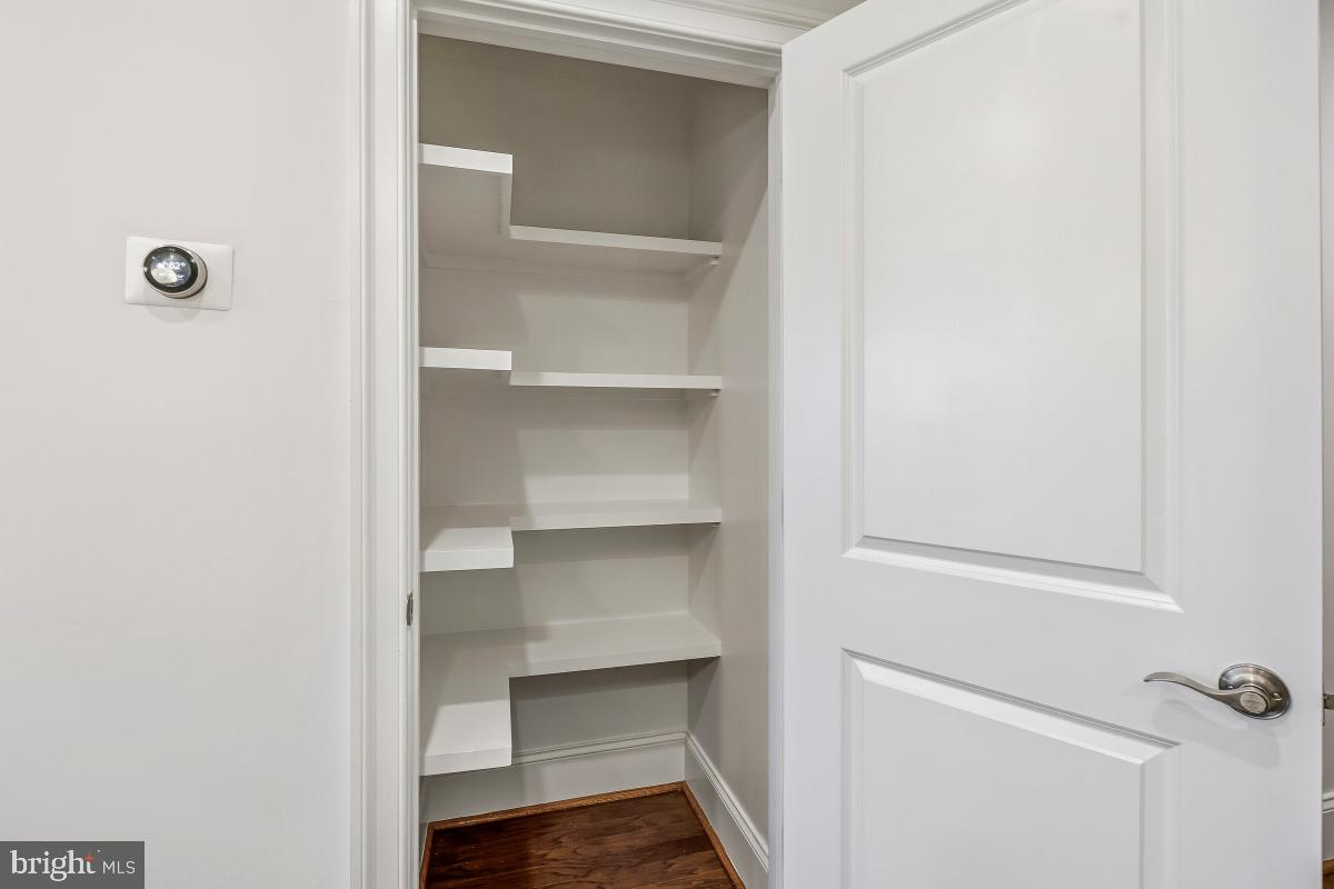 321 18TH ST SE #2, WASHINGTON, District Of Columbia 20003, 2 Bedrooms Bedrooms, ,2 BathroomsBathrooms,Residential,For sale,321 18TH ST SE #2,DCDC2227508 MLS # DCDC2227508