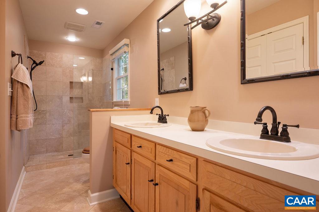 1549 REYNOVIA DR, CHARLOTTESVILLE, Virginia 22902, 4 Bedrooms Bedrooms, ,2 BathroomsBathrooms,Residential,For sale,1549 REYNOVIA DR,670095 MLS # 670095