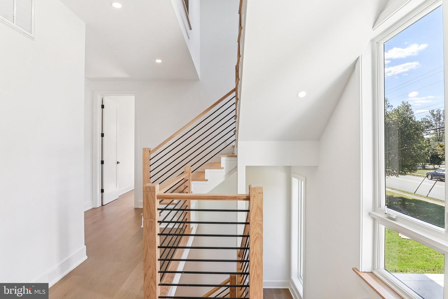 5206 FERNDALE ST, SPRINGFIELD, Virginia 22151, 6 Bedrooms Bedrooms, ,6 BathroomsBathrooms,Residential,For sale,5206 FERNDALE ST,VAFX2274934 MLS # VAFX2274934 5206 FERNDALE ST, SPRINGFIELD, Virginia 22151, 6 Bedrooms Bedrooms, ,6 BathroomsBathrooms,Residential,For sale,5206 FERNDALE ST,VAFX2274934 MLS # VAFX2274934