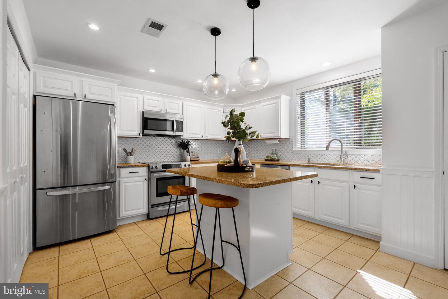 11026 SAFFOLD WAY, RESTON, Virginia 20190, 3 Bedrooms Bedrooms, ,2 BathroomsBathrooms,Residential,For sale,11026 SAFFOLD WAY,VAFX2274978 MLS # VAFX2274978