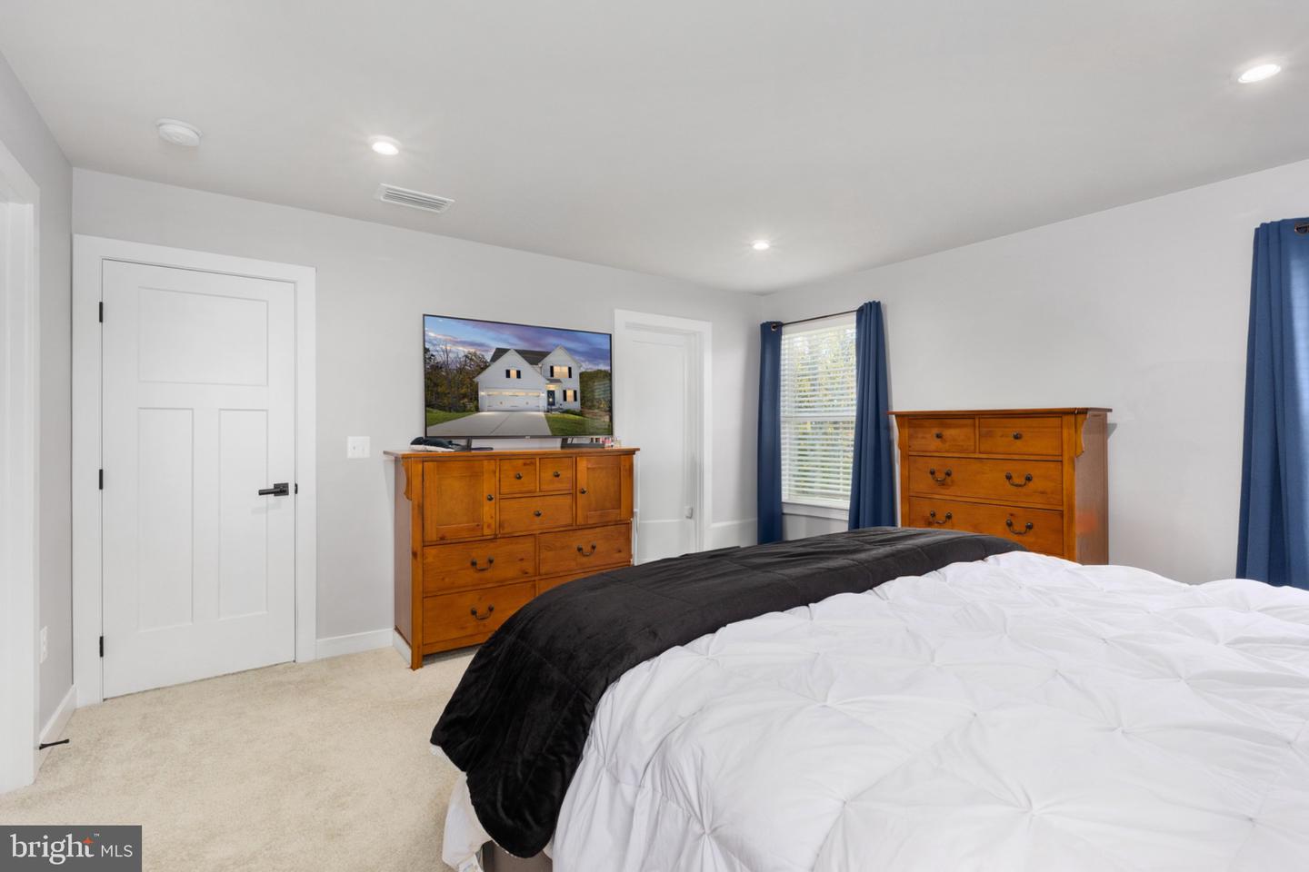 356 MCKITTRICK DR, STAFFORD, Virginia 22554, 4 Bedrooms Bedrooms, 8 Rooms Rooms,3 BathroomsBathrooms,Residential,For sale,356 MCKITTRICK DR,VAST2043588 MLS # VAST2043588
