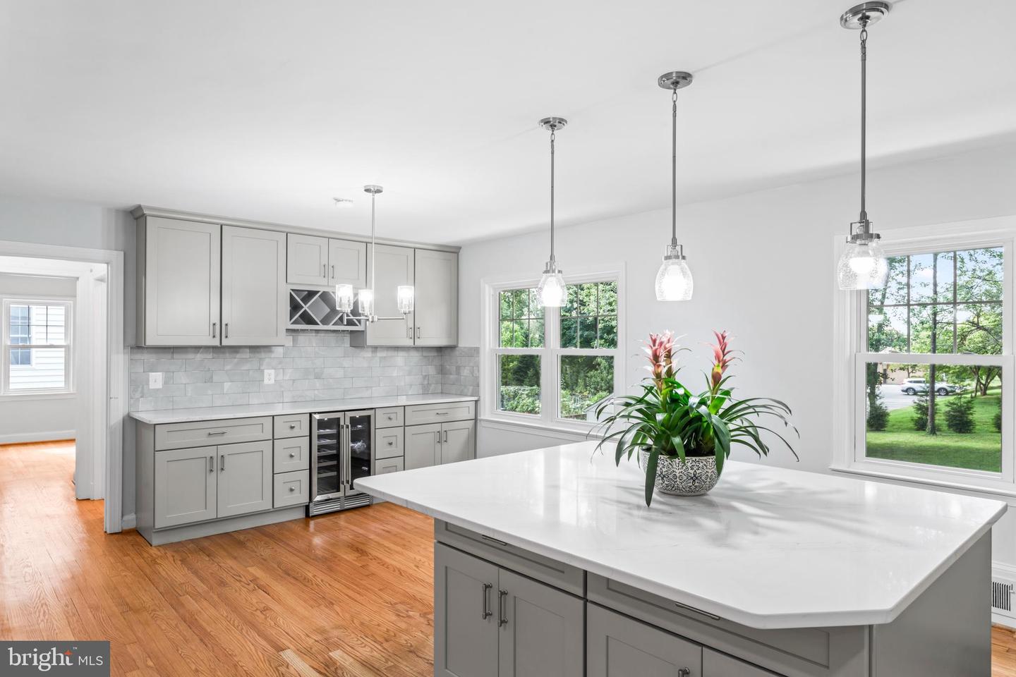 6616 KIRBY CT, FALLS CHURCH, Virginia 22043, 5 Bedrooms Bedrooms, ,3 BathroomsBathrooms,Residential,For sale,6616 KIRBY CT,VAFX2274916 MLS # VAFX2274916