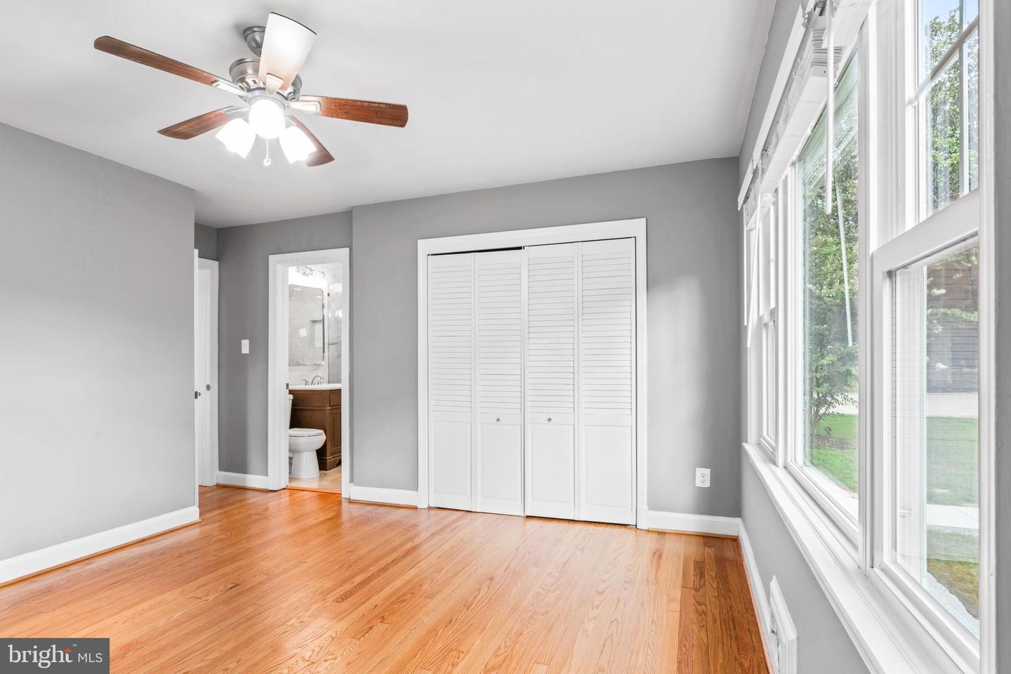 6616 KIRBY CT, FALLS CHURCH, Virginia 22043, 5 Bedrooms Bedrooms, ,3 BathroomsBathrooms,Residential,For sale,6616 KIRBY CT,VAFX2274916 MLS # VAFX2274916