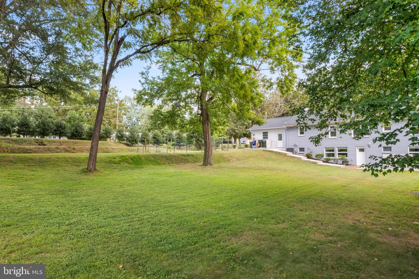 6616 KIRBY CT, FALLS CHURCH, Virginia 22043, 5 Bedrooms Bedrooms, ,3 BathroomsBathrooms,Residential,For sale,6616 KIRBY CT,VAFX2274916 MLS # VAFX2274916